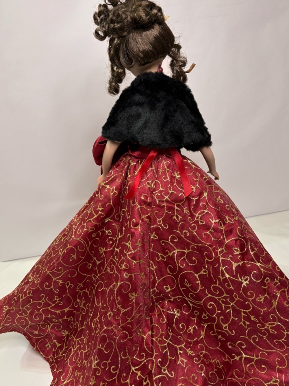 “Quinceañera" or "Sweet 16" collectible doll Classic Decorative Toy - Picture 6 of 11